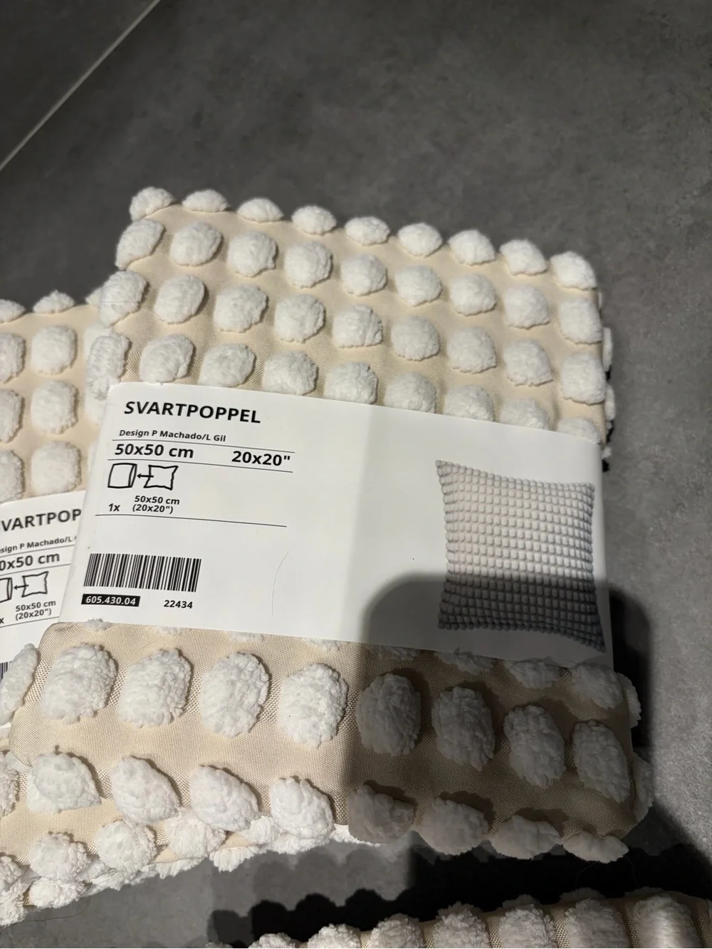Ikea pillow case SVARTPOPPEL.